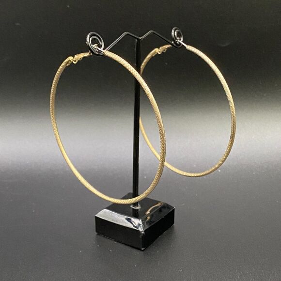 Hoop Earrings Gold Tone With Diamond Pattern Vintage - Picture 2 of 4